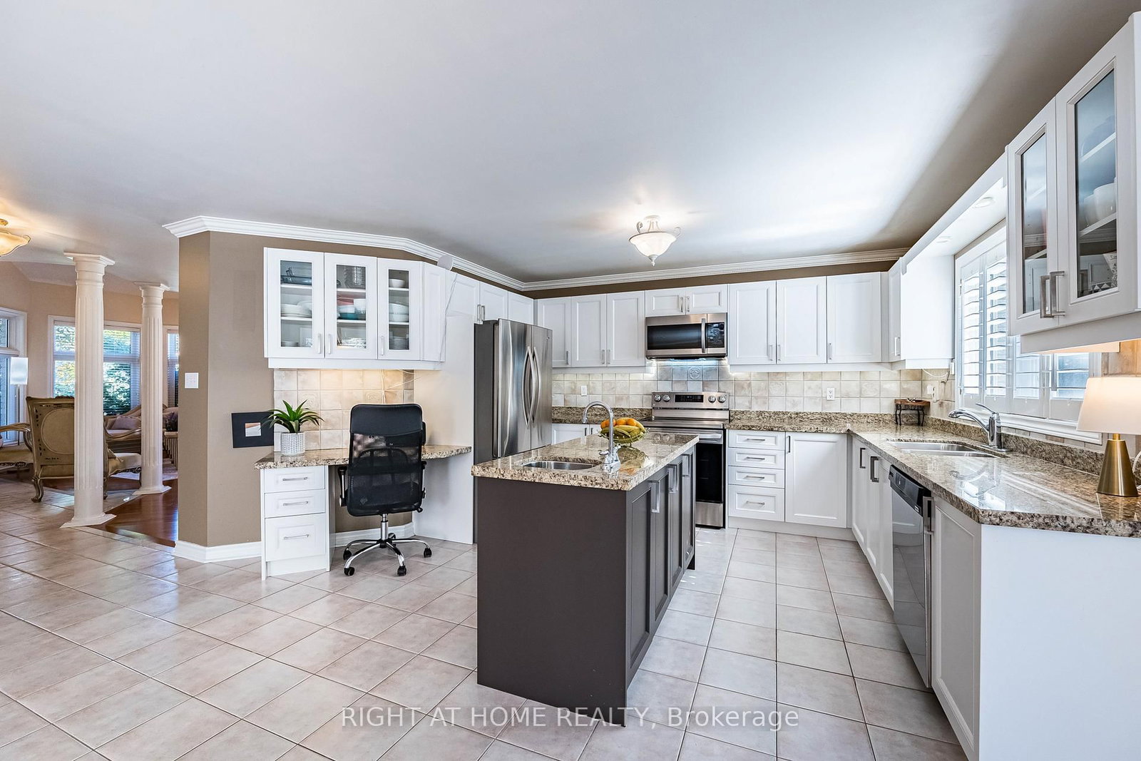 2204 Carpenters Circle - Photo 11