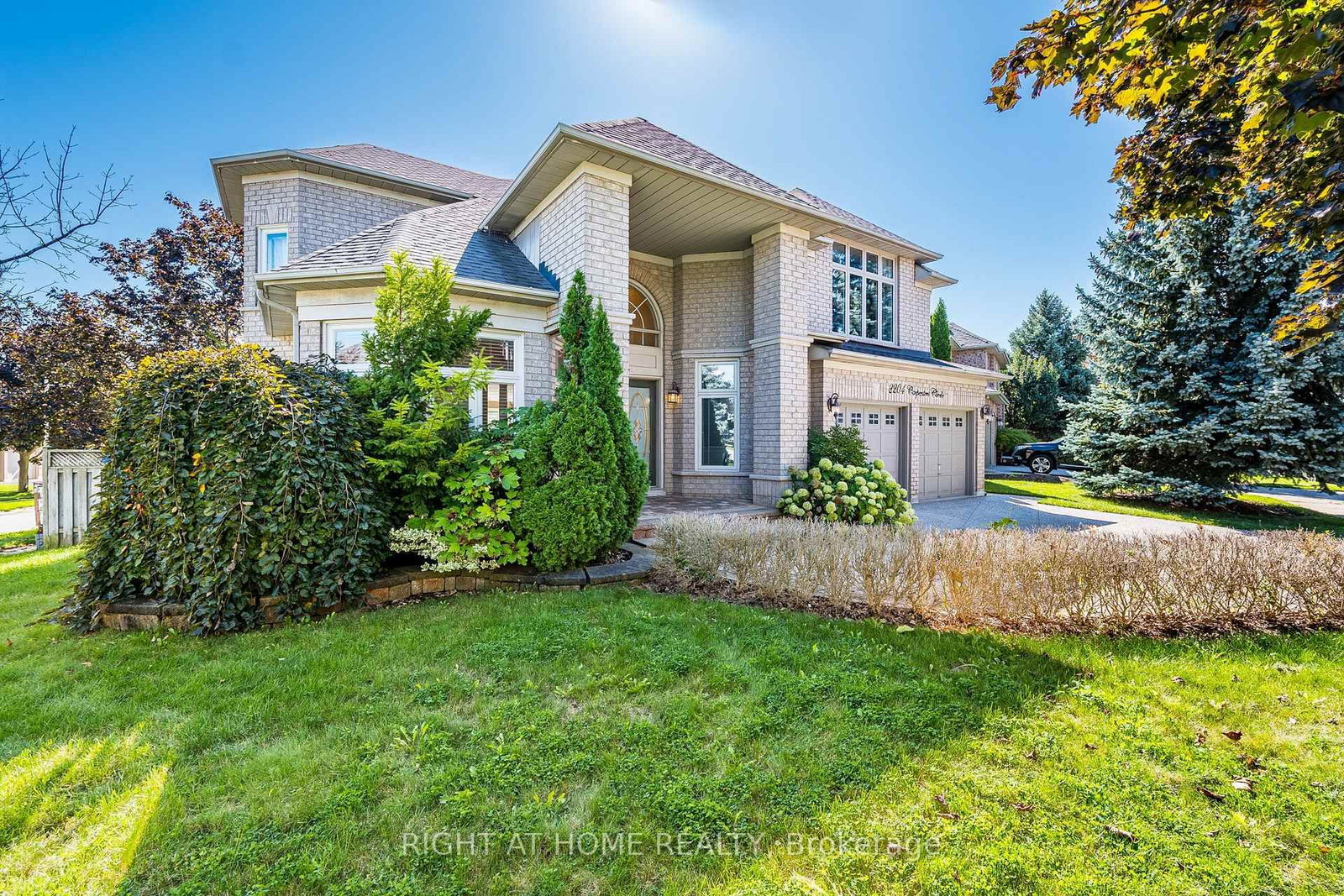 2204 Carpenters Circle - Photo 2