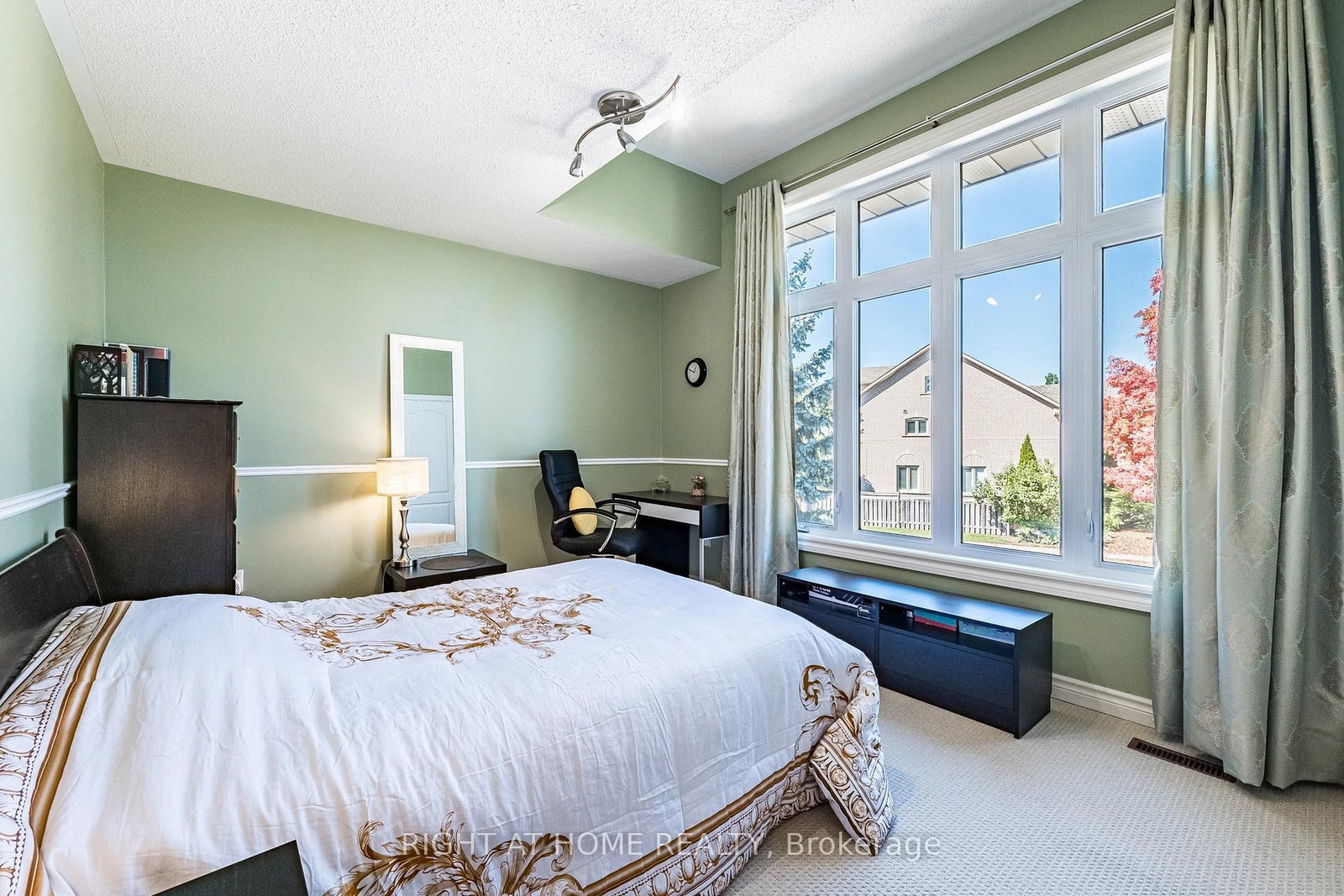 2204 Carpenters Circle - Photo 28