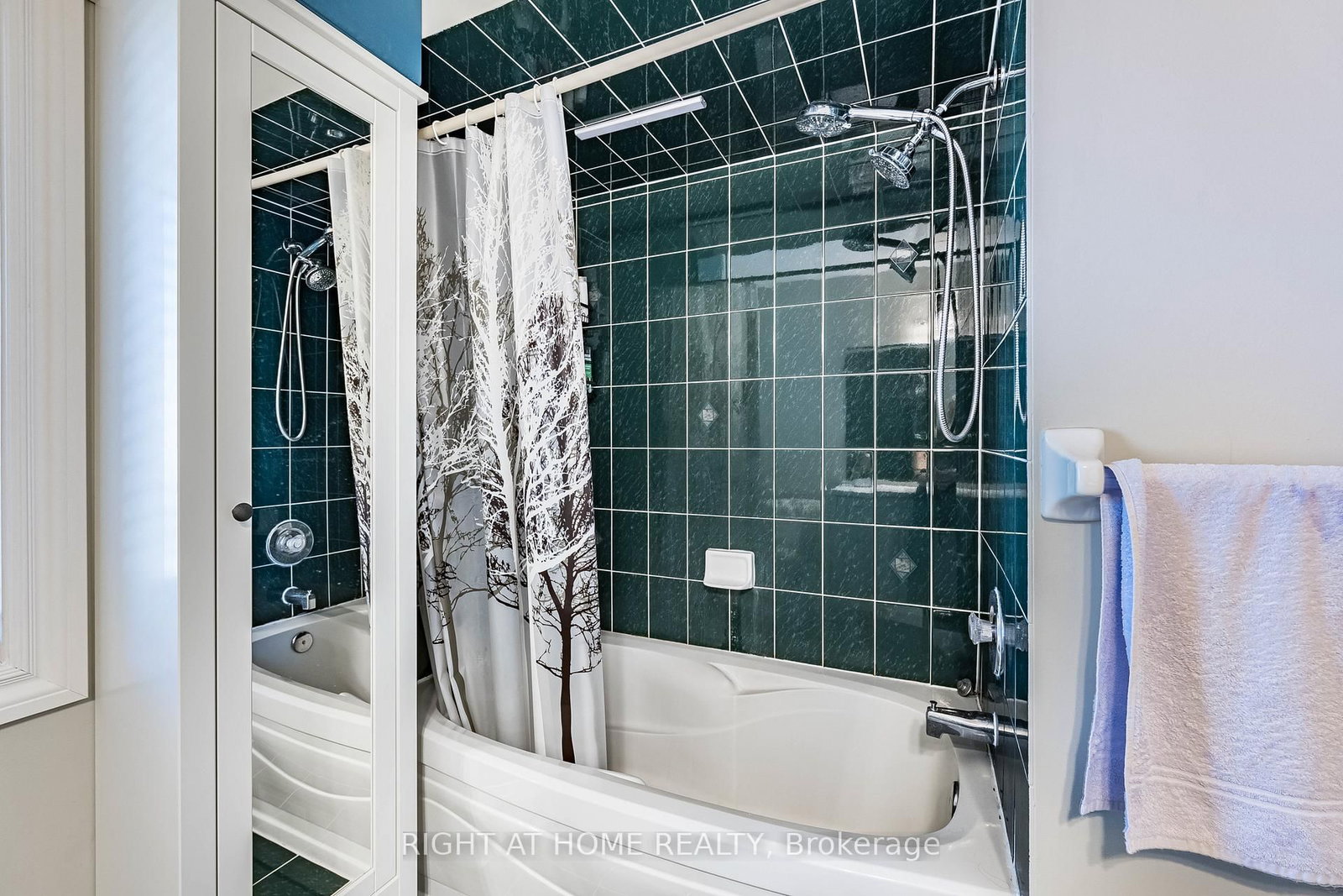 2204 Carpenters Circle - Photo 32