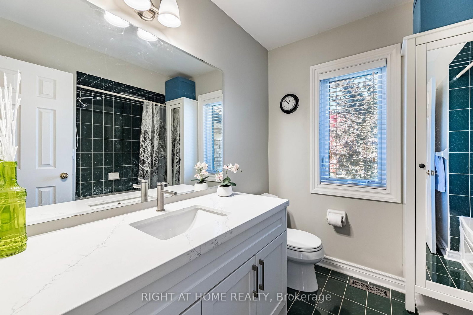 2204 Carpenters Circle - Photo 33