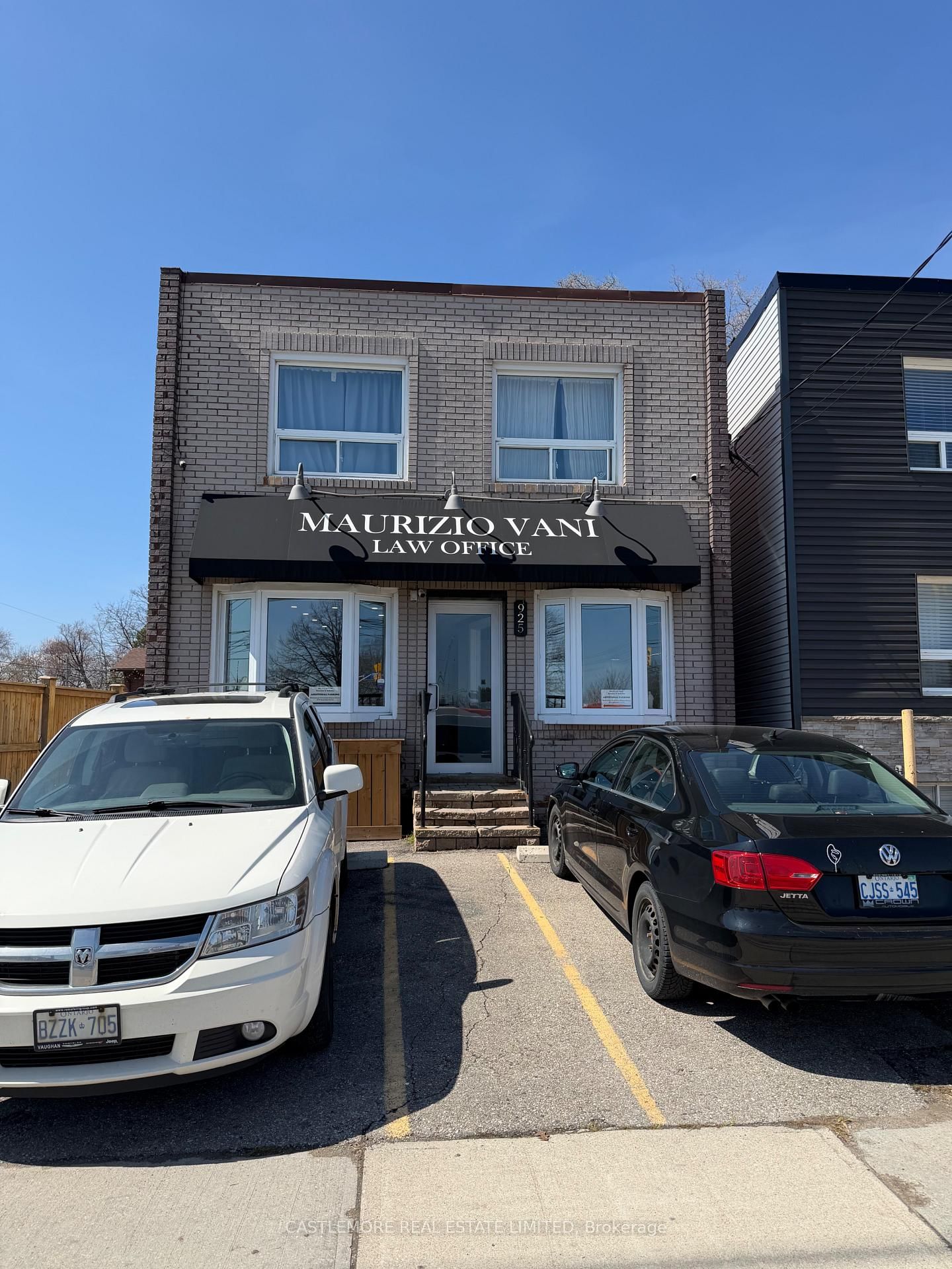925 Lakeshore Road