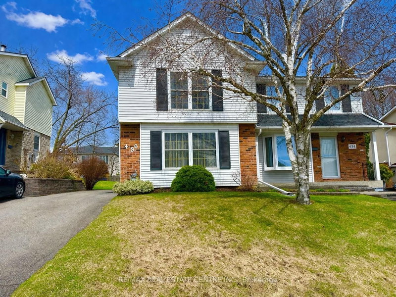 486 Galedowns Crt, Mississauga, L5A 3H9 | Image 2