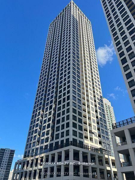 home for lease on 1811-30 Elm Drive W