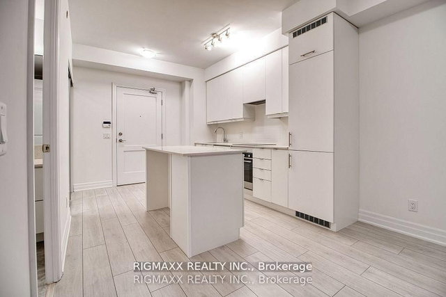 1811 - 30 Elm Drive W