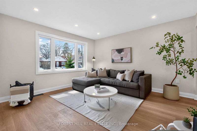 17 Alexander St, Toronto, M8V 2K7 | Image 3