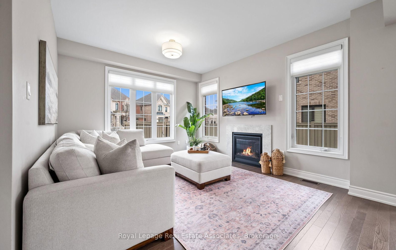 Detached House for sale at 1285 Raspberry Terrace, Milton, Ontario, L9E 1N2 - Ford - MLS: W12963120