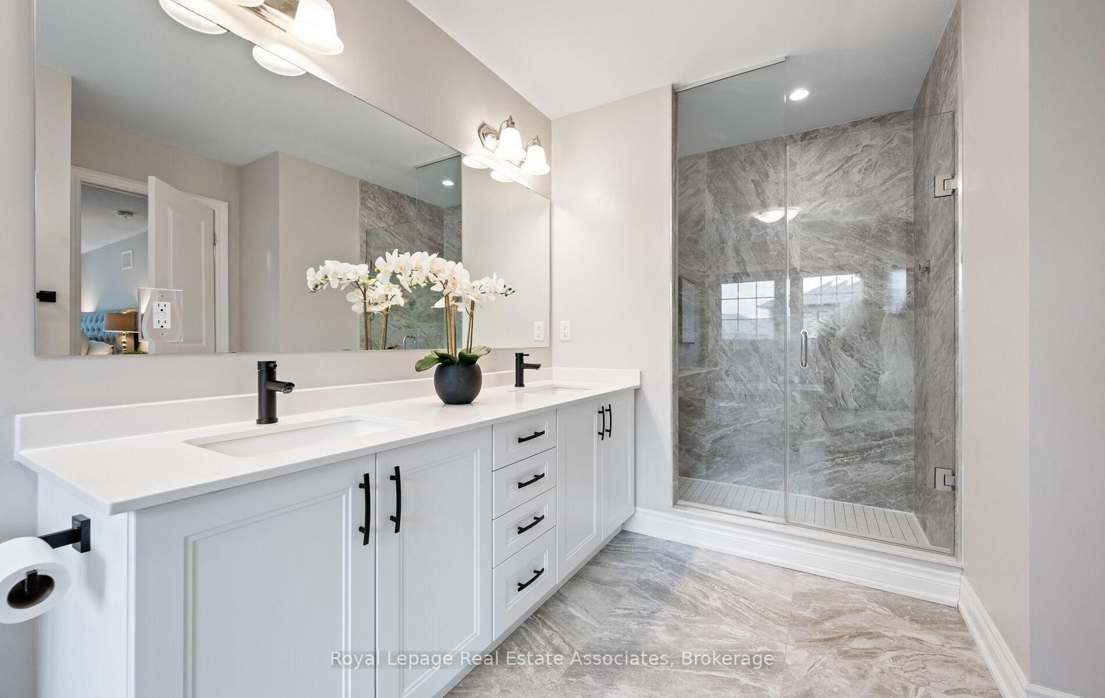 Detached House for sale at 1285 Raspberry Terrace, Milton, Ontario, L9E 1N2 - Ford - MLS: W12963120