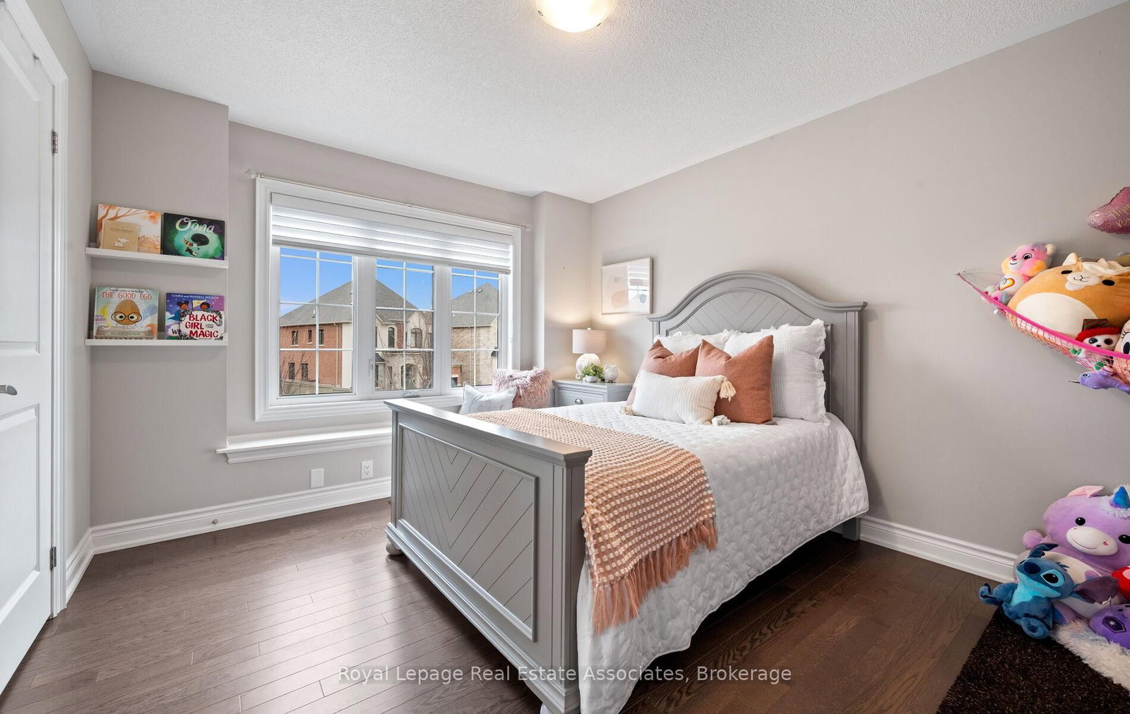 Detached House for sale at 1285 Raspberry Terrace, Milton, Ontario, L9E 1N2 - Ford - MLS: W12963120