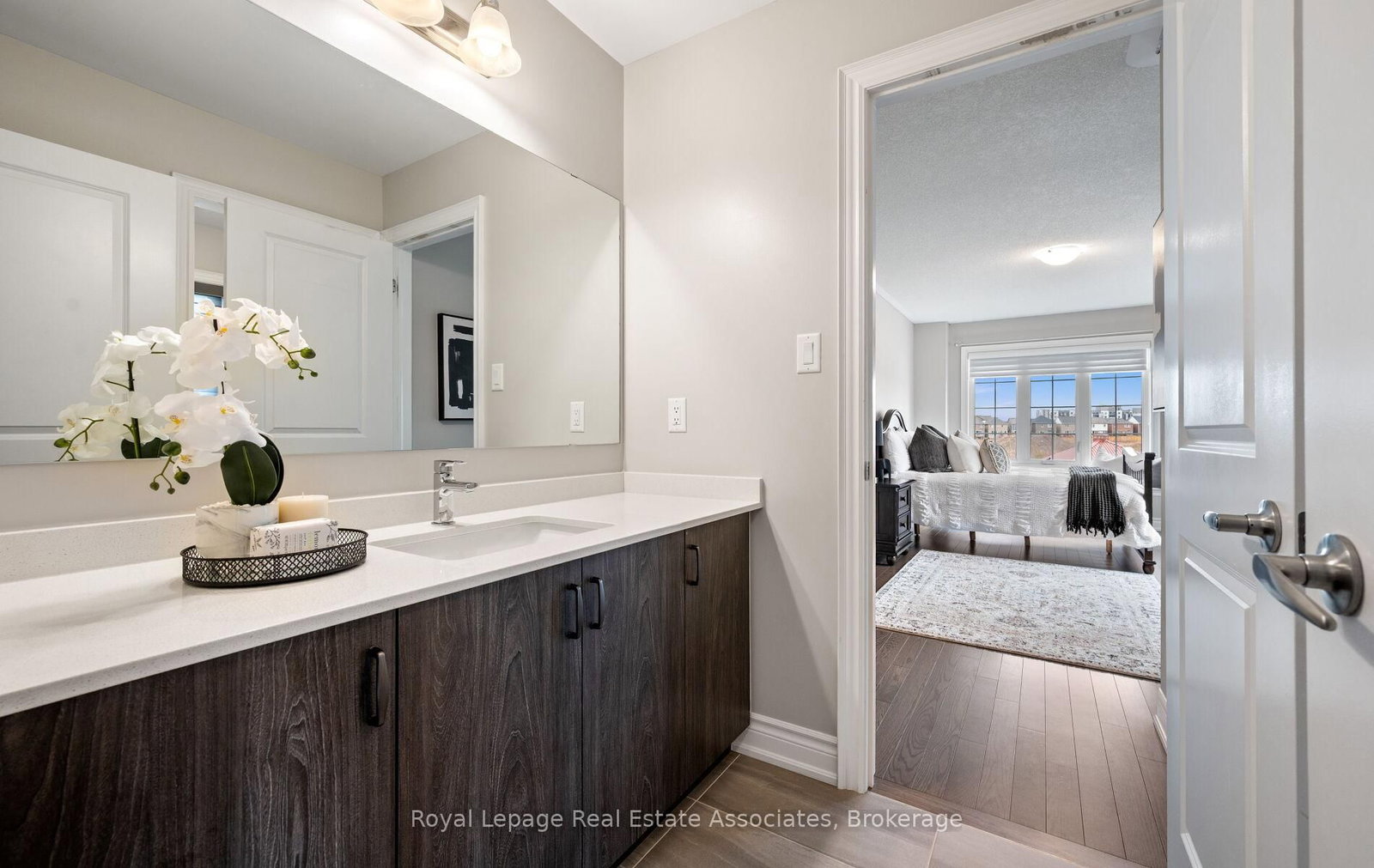 Detached House for sale at 1285 Raspberry Terrace, Milton, Ontario, L9E 1N2 - Ford - MLS: W12963120