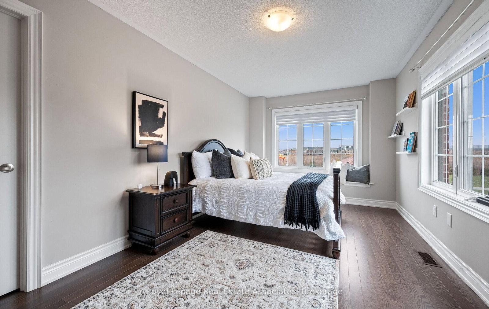 Detached House for sale at 1285 Raspberry Terrace, Milton, Ontario, L9E 1N2 - Ford - MLS: W12963120