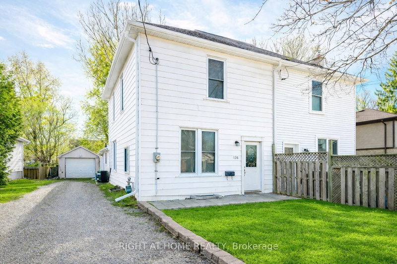 126 Poplar Ave, Halton Hills, L7J 2E2 | Image 2