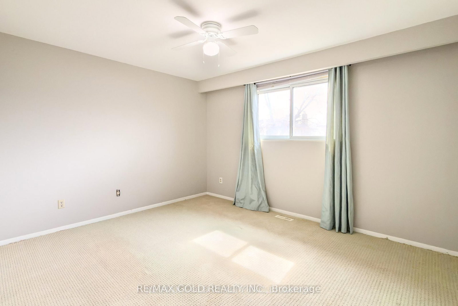 Semi-Detached House for sale at 80 Ivybridge Drive, Brampton, Ontario, L6V 2X3 - Madoc - MLS: W12963382