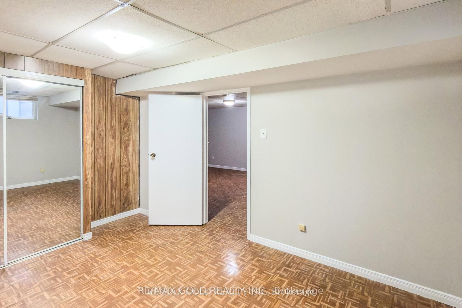 Semi-Detached House for sale at 80 Ivybridge Drive, Brampton, Ontario, L6V 2X3 - Madoc - MLS: W12963382