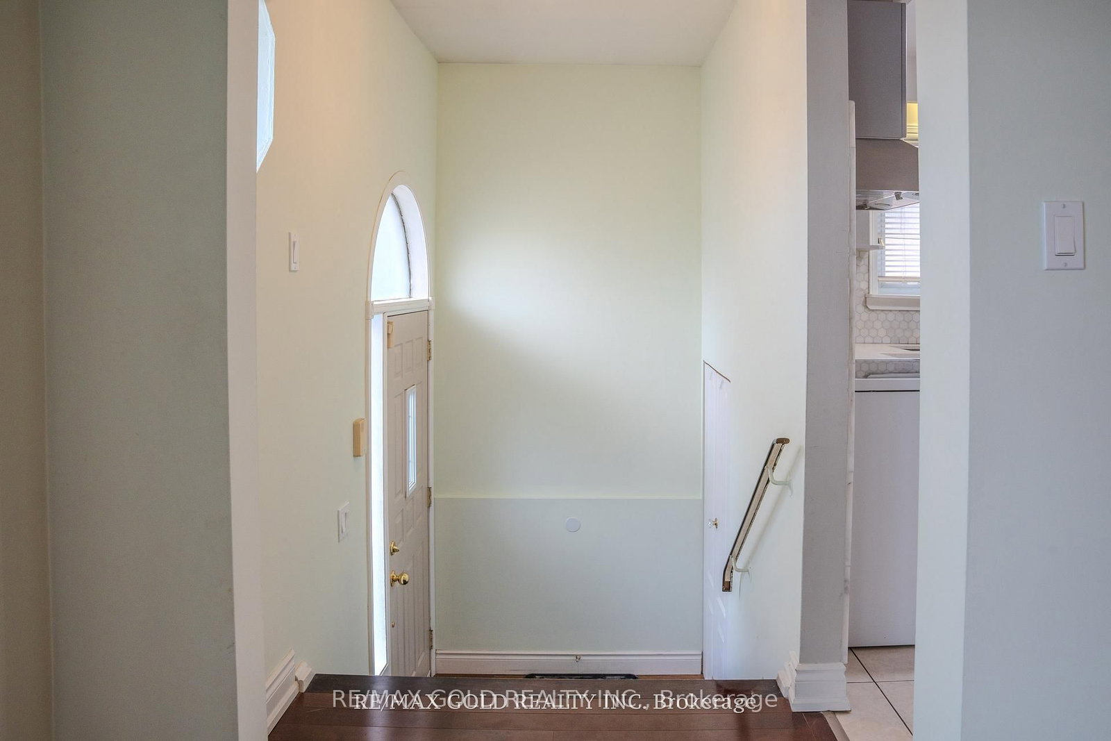 Semi-Detached House for sale at 80 Ivybridge Drive, Brampton, Ontario, L6V 2X3 - Madoc - MLS: W12963382