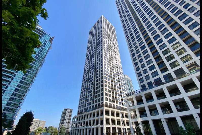 home for lease on 3902-30 Elm Drive W