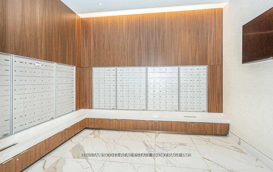 Condo for lease at 102-1050 Main Street, Milton, Ontario, L9T 6H7 - Dempsey - MLS: W12963514