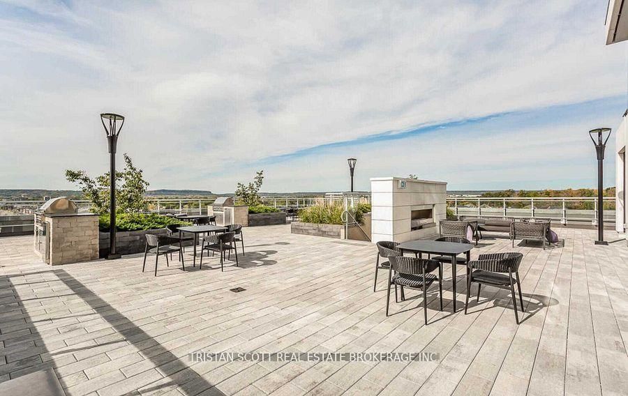 Condo for lease at 102-1050 Main Street, Milton, Ontario, L9T 6H7 - Dempsey - MLS: W12963514