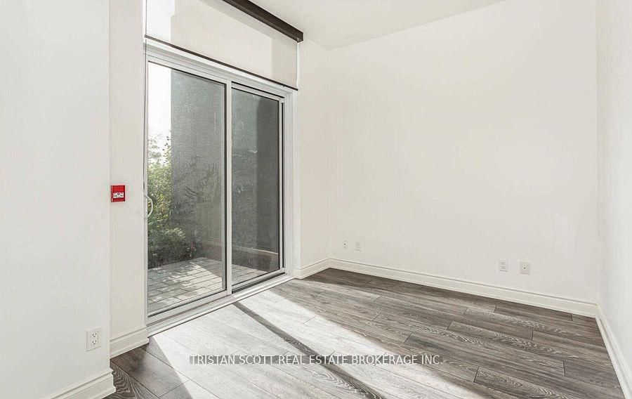 Condo for lease at 102-1050 Main Street, Milton, Ontario, L9T 6H7 - Dempsey - MLS: W12963514