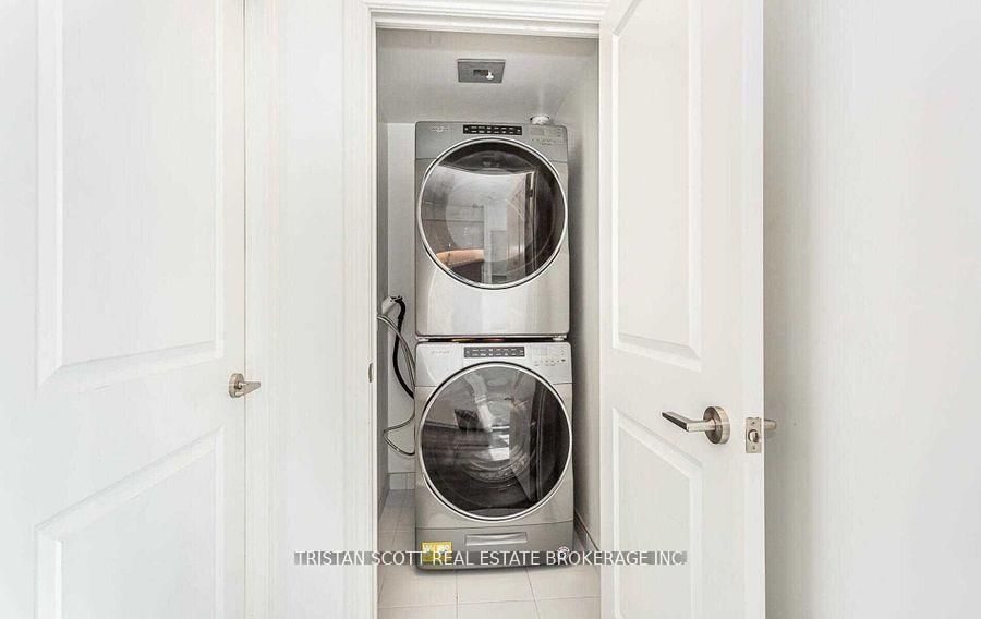 Condo for lease at 102-1050 Main Street, Milton, Ontario, L9T 6H7 - Dempsey - MLS: W12963514