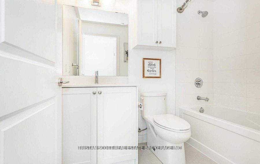 Condo for lease at 102-1050 Main Street, Milton, Ontario, L9T 6H7 - Dempsey - MLS: W12963514