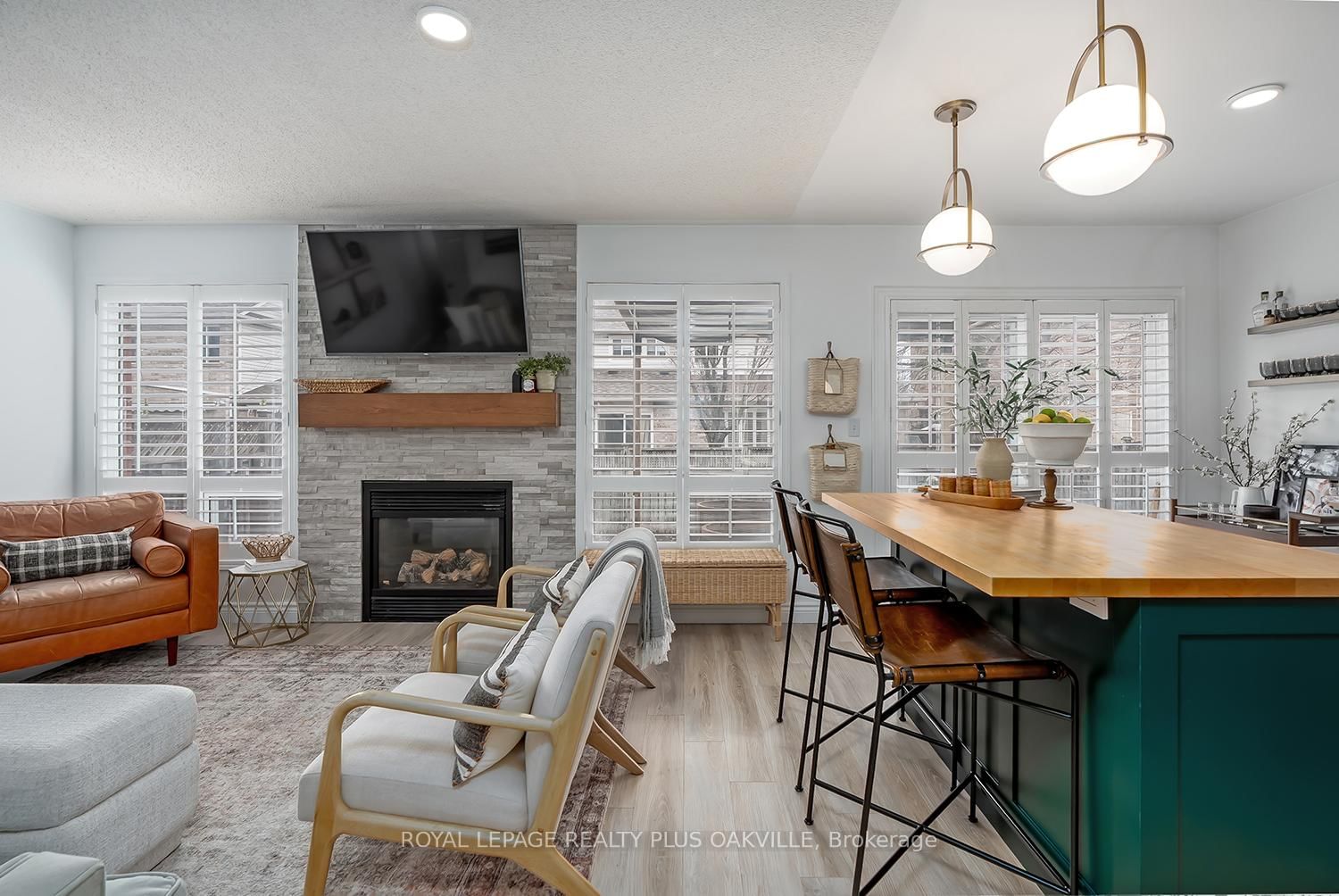 Semi-Detached House for sale at 1159 Barclay Circle, Milton, Ontario, L9T 5V8 - Beaty - MLS: W12963670