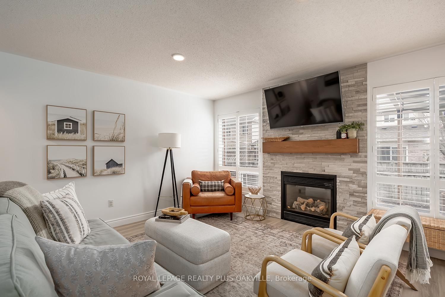 Semi-Detached House for sale at 1159 Barclay Circle, Milton, Ontario, L9T 5V8 - Beaty - MLS: W12963670