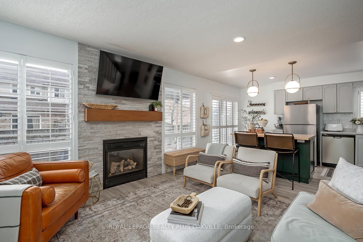 Semi-Detached House for sale at 1159 Barclay Circle, Milton, Ontario, L9T 5V8 - Beaty - MLS: W12963670