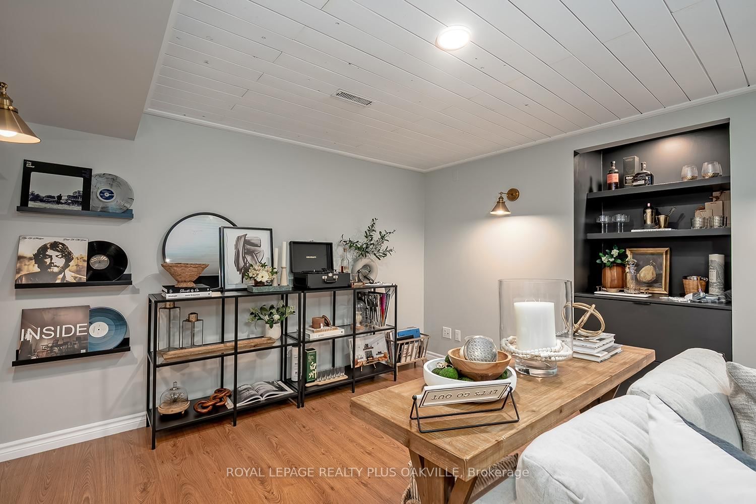 Semi-Detached House for sale at 1159 Barclay Circle, Milton, Ontario, L9T 5V8 - Beaty - MLS: W12963670