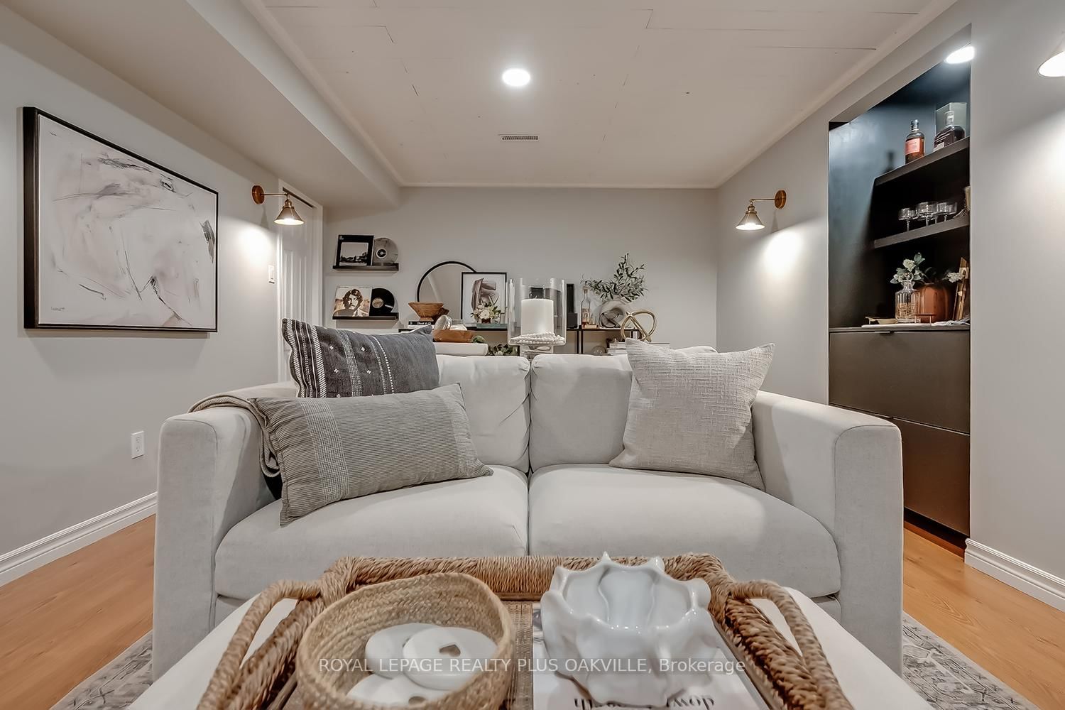 Semi-Detached House for sale at 1159 Barclay Circle, Milton, Ontario, L9T 5V8 - Beaty - MLS: W12963670