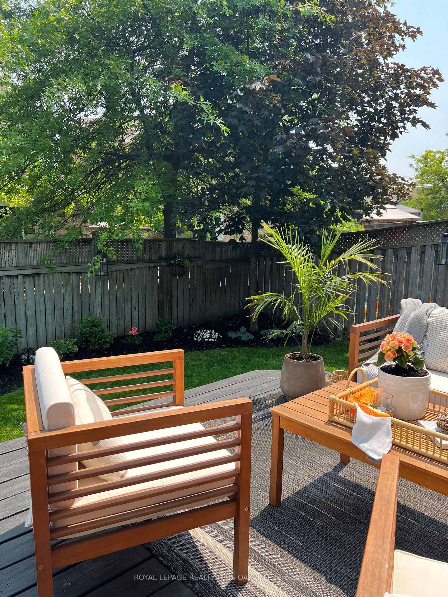 Semi-Detached House for sale at 1159 Barclay Circle, Milton, Ontario, L9T 5V8 - Beaty - MLS: W12963670