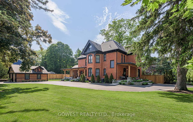 376 Chartwell Road