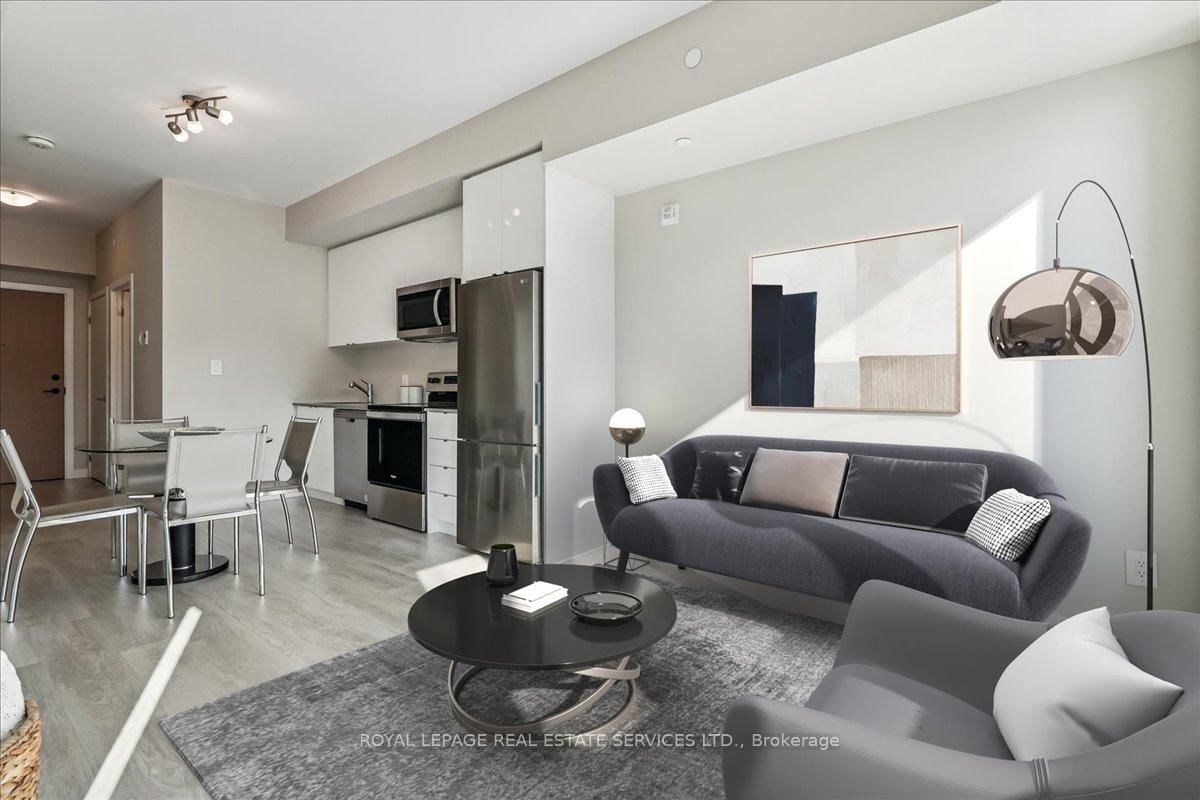 Condo for sale at 202-1440 Clarriage Court, Milton, Ontario, L9T 2X5 - Ford - MLS: W12964238