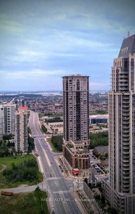 3308 - 4070 Confederation Parkway