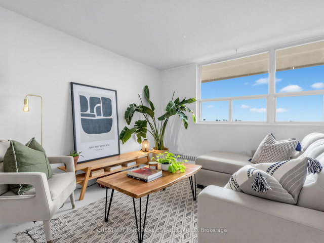 1210 - 541 Blackthorn Avenue