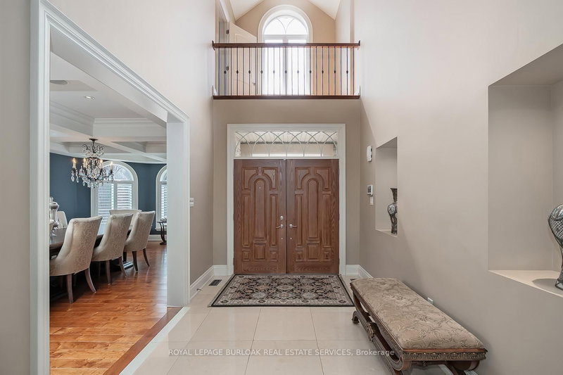 259 Wilton St, Burlington, L7N 1V8 | Image 2