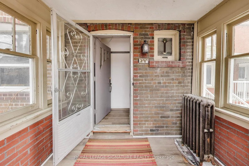 300 Concord Ave, Toronto, M6H 2P6 | Image 3