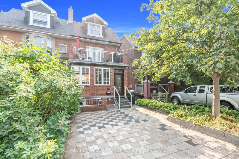 58 Pauline Ave, Toronto, M6H 3M8 | Image 3