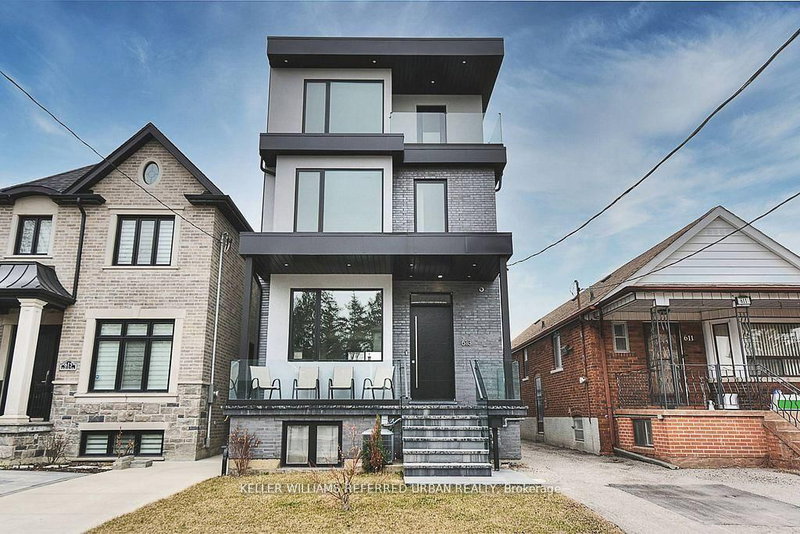 home for lease on 613 Harvie Avenue