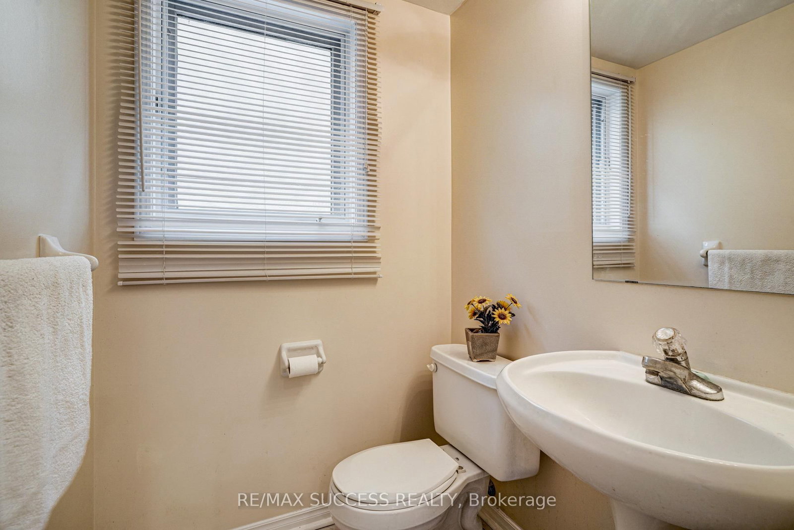 Detached House for sale at 118 White Tail Crescent, Brampton, Ontario, L6Y 5C3 - Fletcher's West - MLS: W12965036