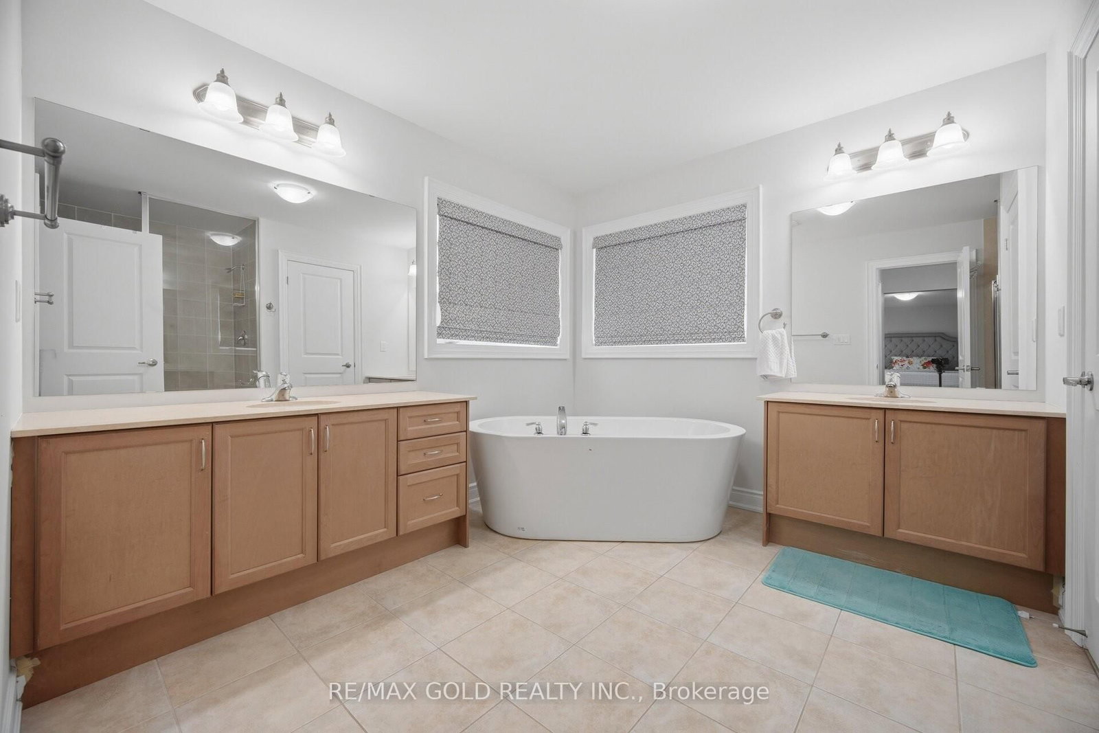 Detached House for sale at 43 Decorso Drive, Brampton, Ontario, L6P 3Y3 - Bram East - MLS: W12965094