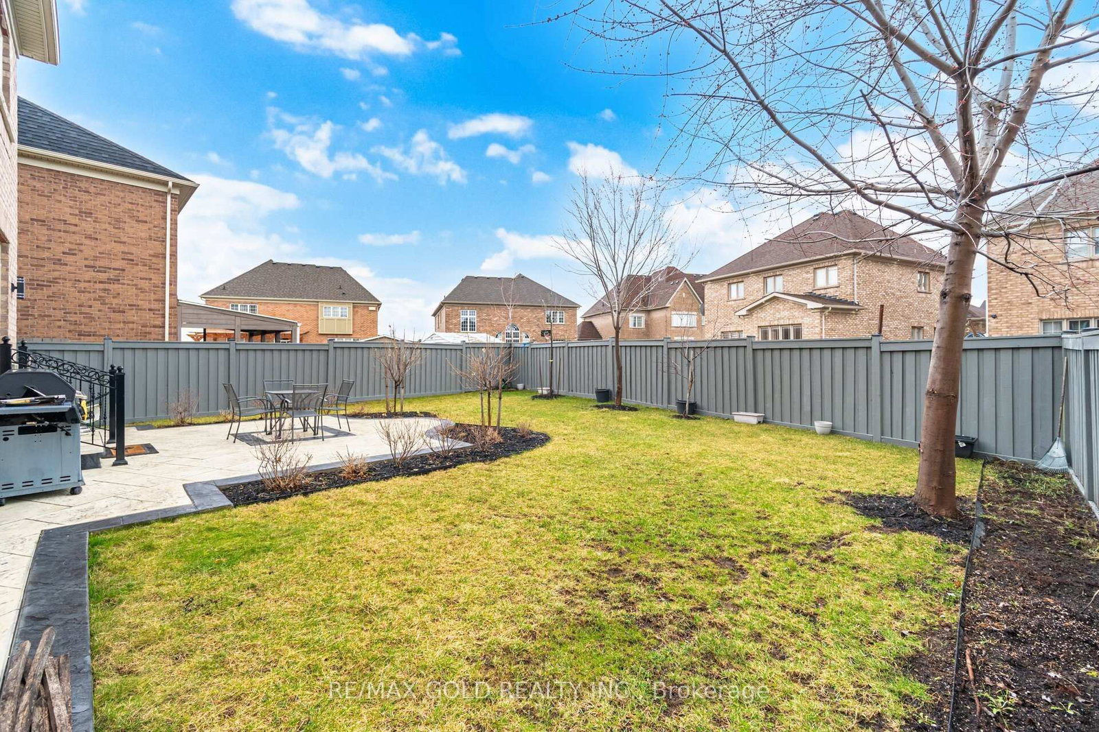 Detached House for sale at 43 Decorso Drive, Brampton, Ontario, L6P 3Y3 - Bram East - MLS: W12965094