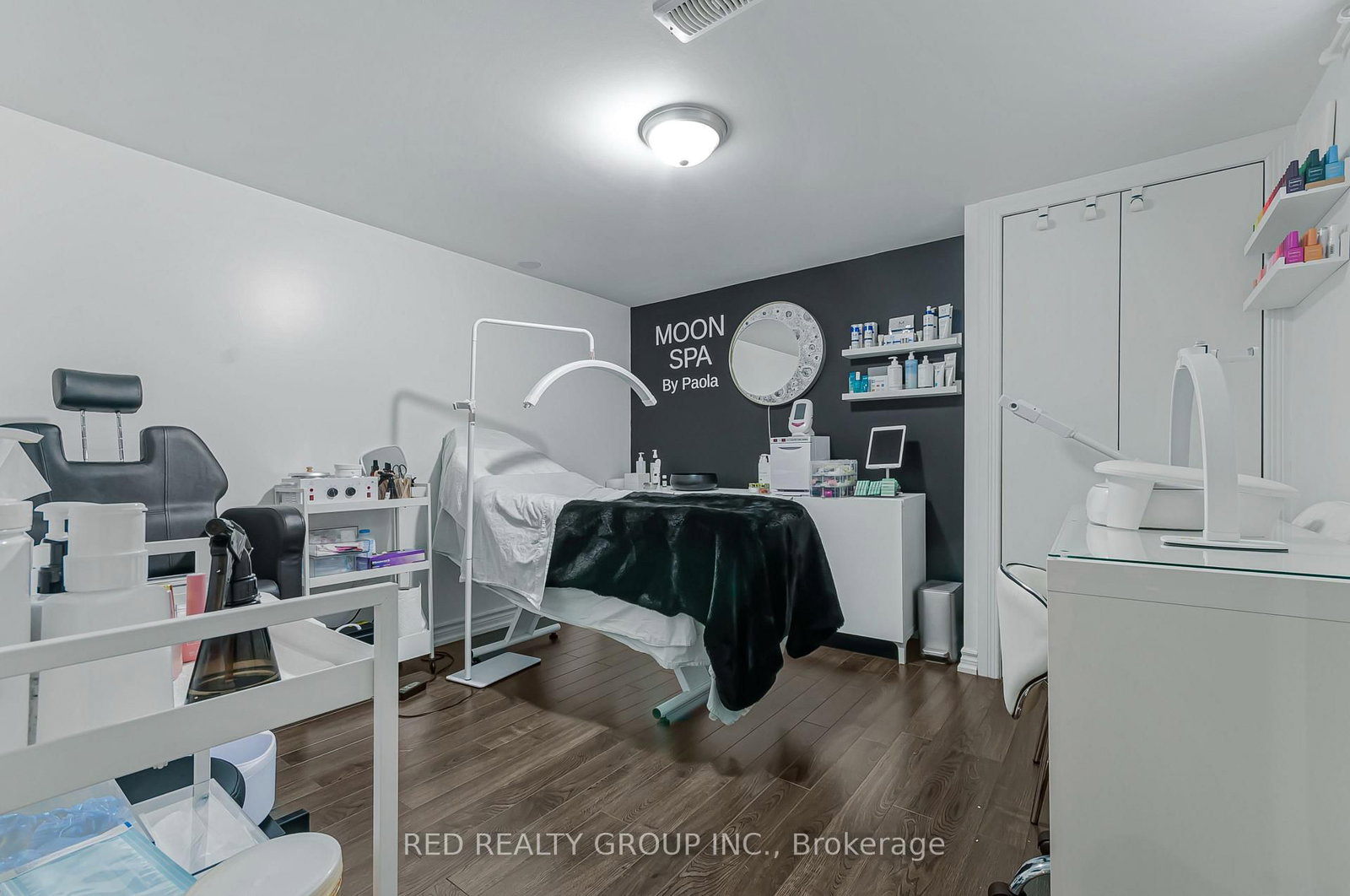 Detached House for sale at 81 Grovedale Avenue, Toronto, Ontario, M6L 1Y8 - Maple Leaf - MLS: W12965178