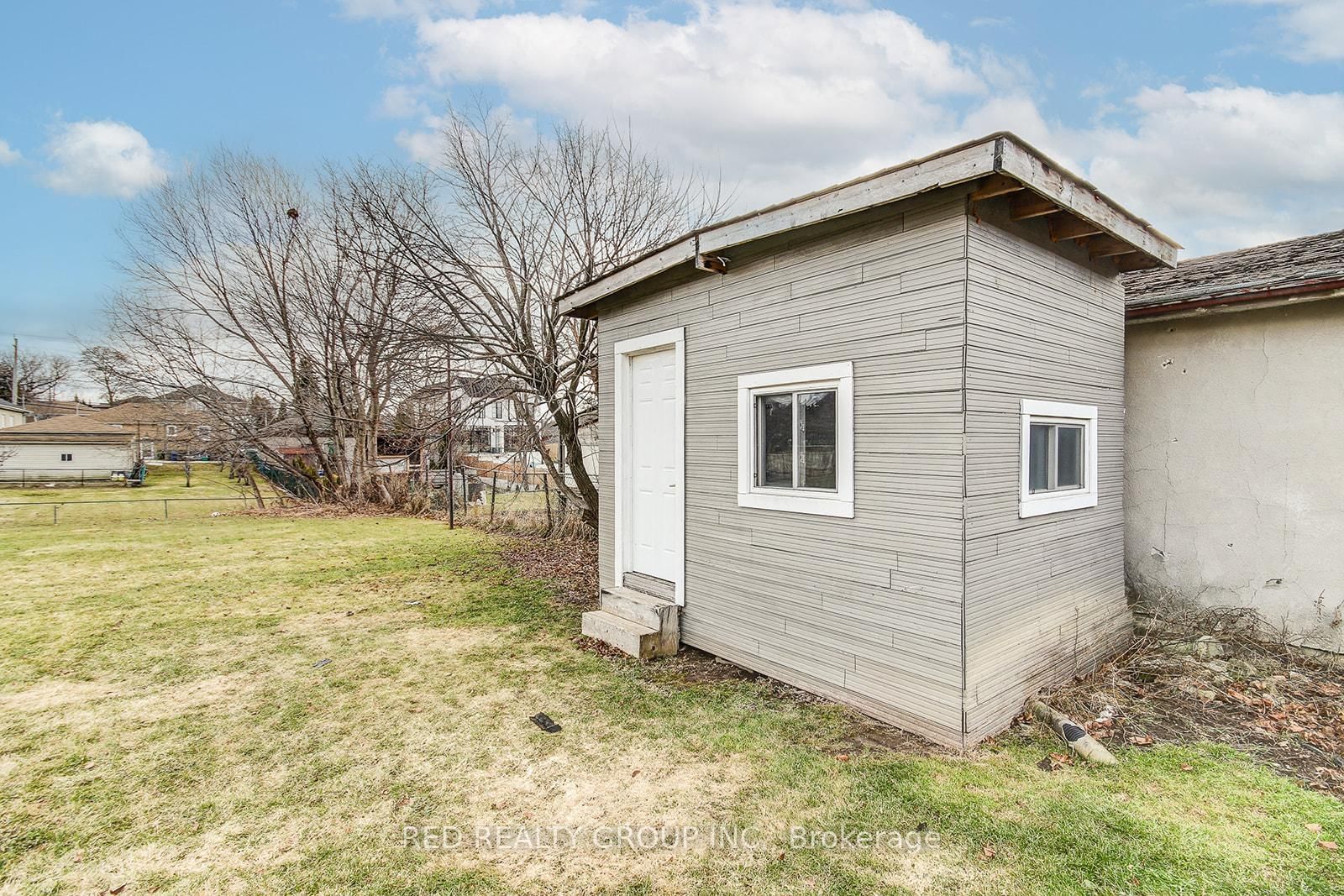 Detached House for sale at 81 Grovedale Avenue, Toronto, Ontario, M6L 1Y8 - Maple Leaf - MLS: W12965178