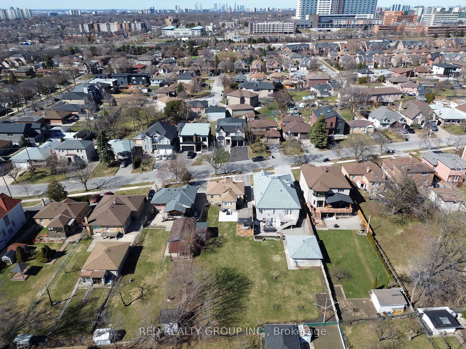 Detached House for sale at 81 Grovedale Avenue, Toronto, Ontario, M6L 1Y8 - Maple Leaf - MLS: W12965178