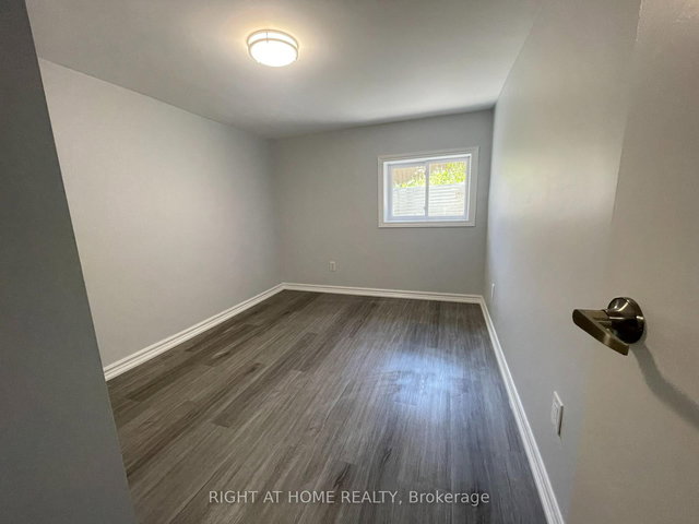 980 Ossington Avenue