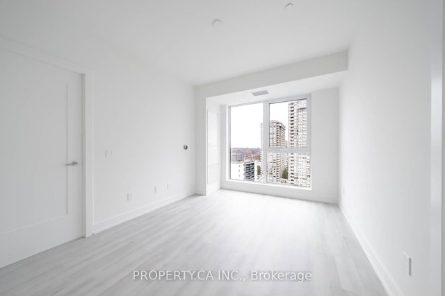 1214 - 25 Cordova Avenue