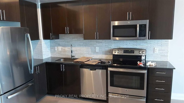 1404 - 1 De Boers Drive