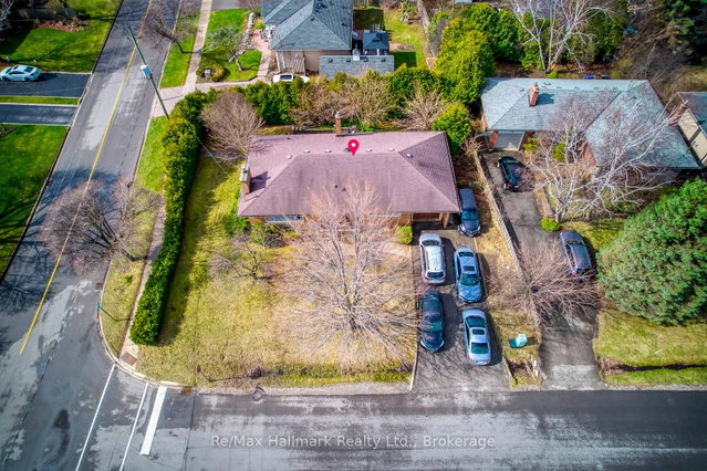 216 Wales Crescent