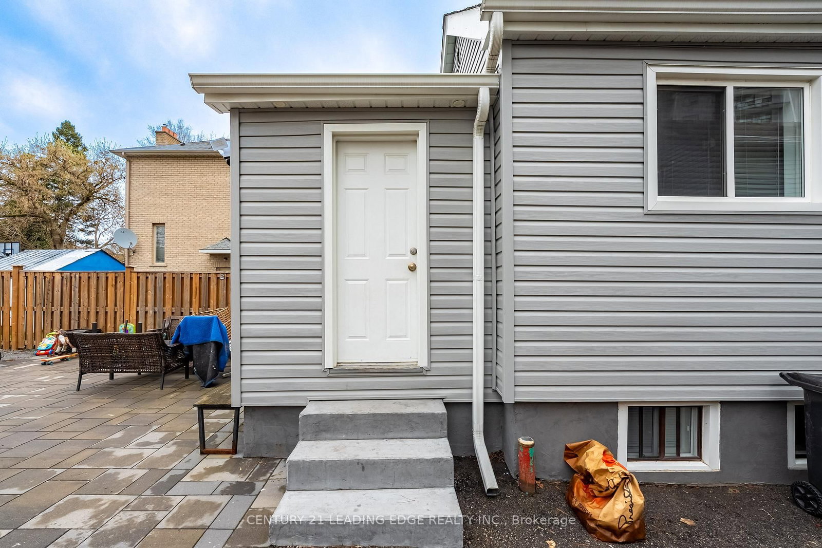 Detached House for sale at 38 Goldwin Avenue, Toronto, Ontario, M6M 2C4 - Mount Dennis - MLS: W12966106